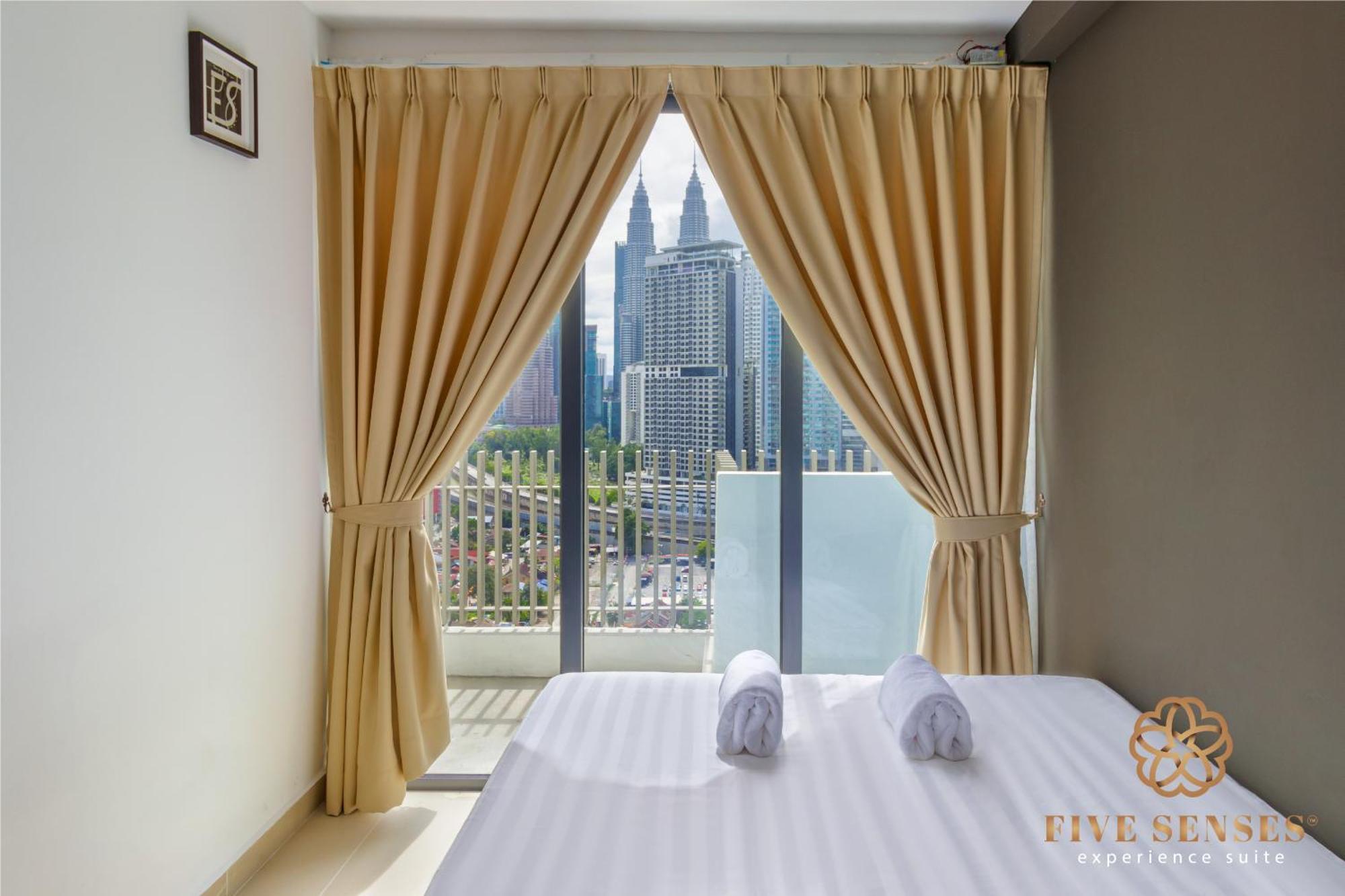 The Colony & The Luxe, Kuala Lumpur By Canopy Lives Værelse billede