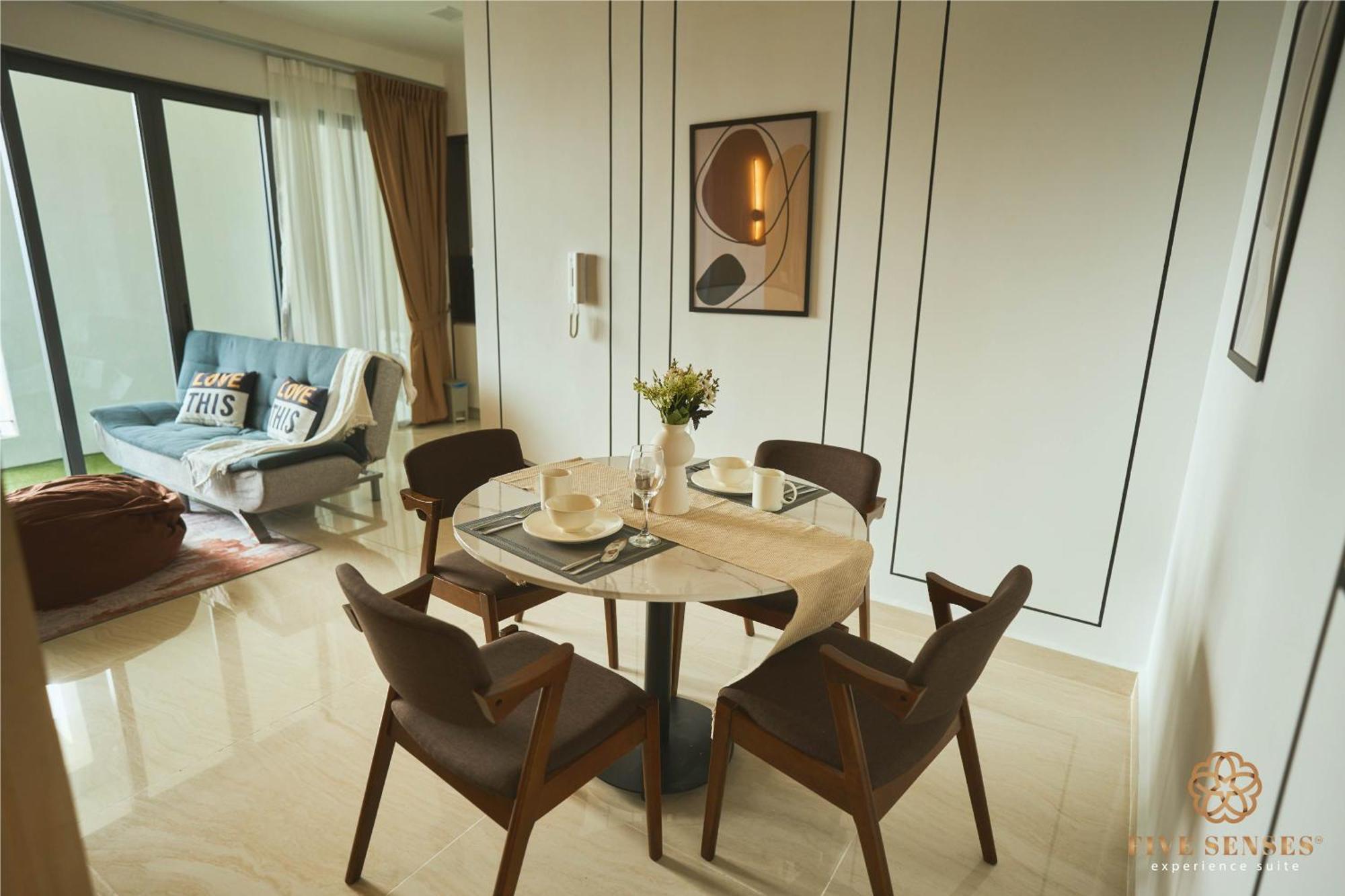 The Colony & The Luxe, Kuala Lumpur By Canopy Lives Værelse billede